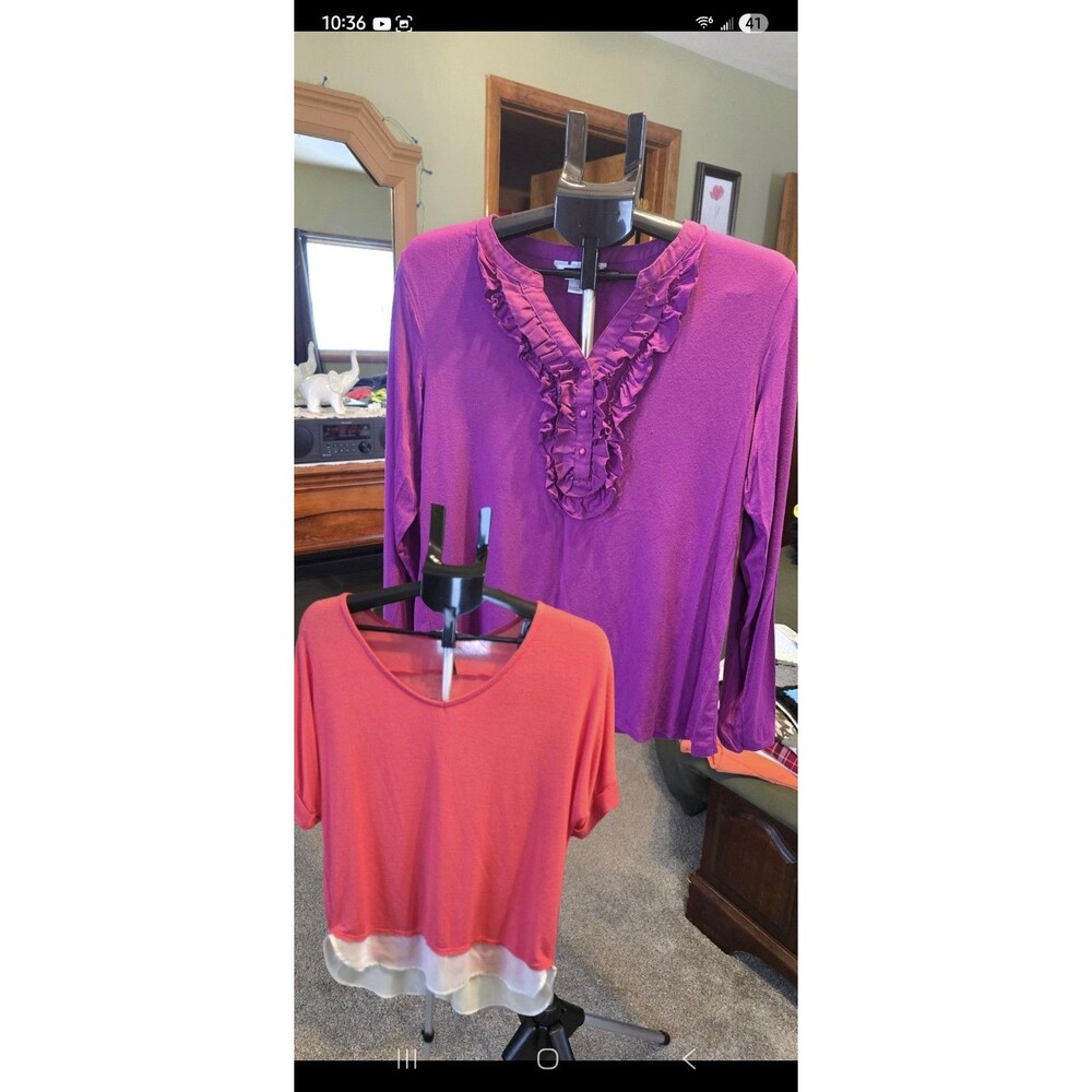 LOT OF 2 WOMAN'S TOPS SIZE:L CHRISTOPHER & BANKS AND MASSINI*EXCELLENT COND*